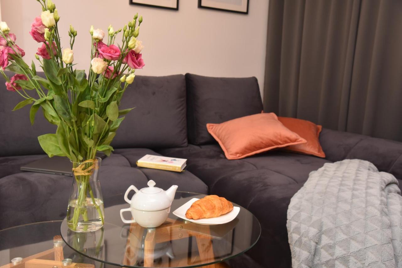 Good Feeling Rynek Wroclaw Apartment Exterior photo