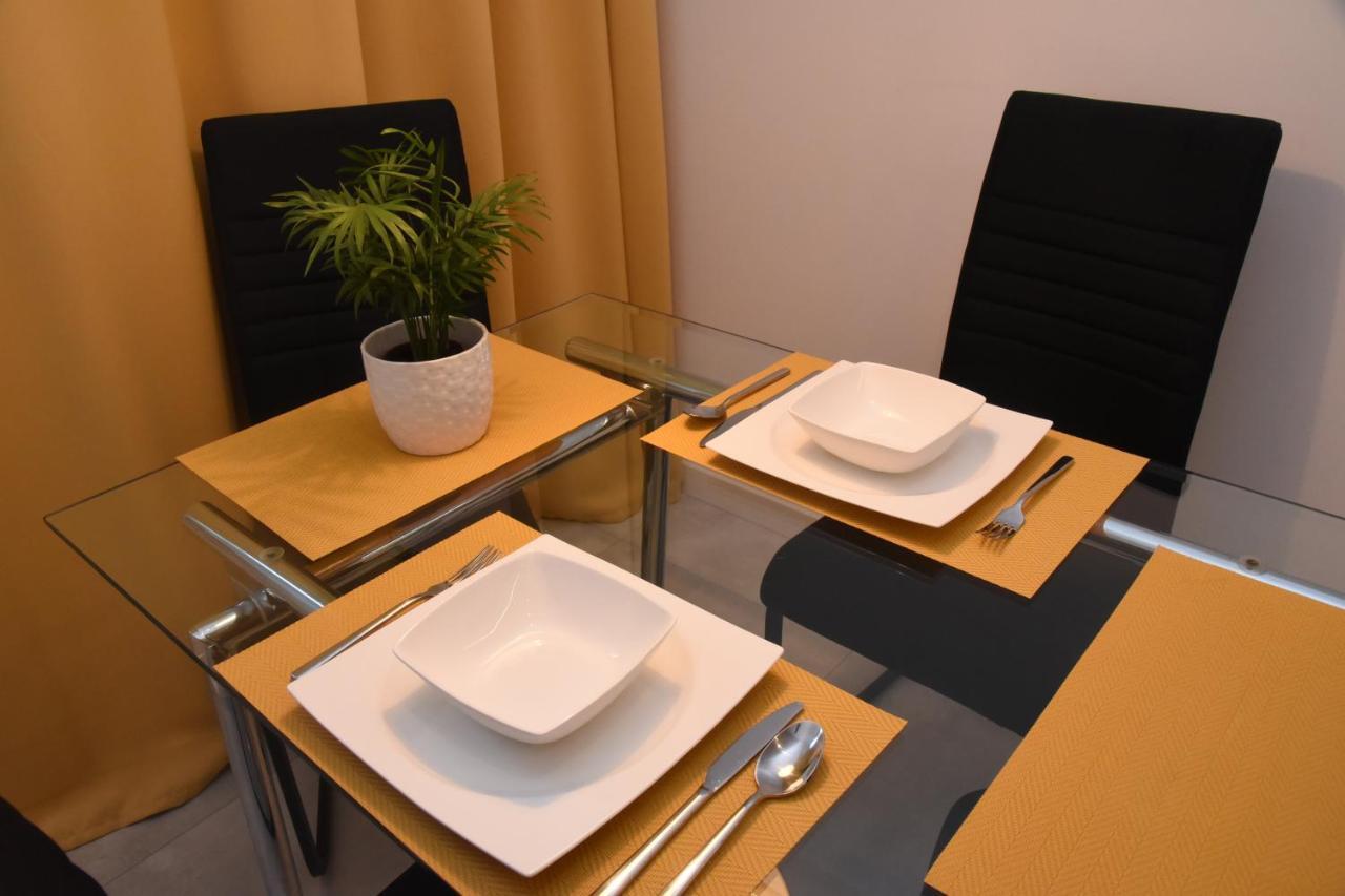 Good Feeling Rynek Wroclaw Apartment Exterior photo